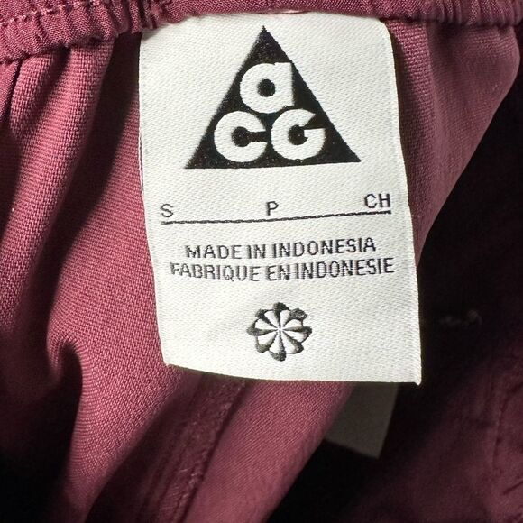 Nike ACG Men's Sz Small Burgundy Cuffed Trail hiking Pants Trousers Belt NWT - Picture 6 of 9